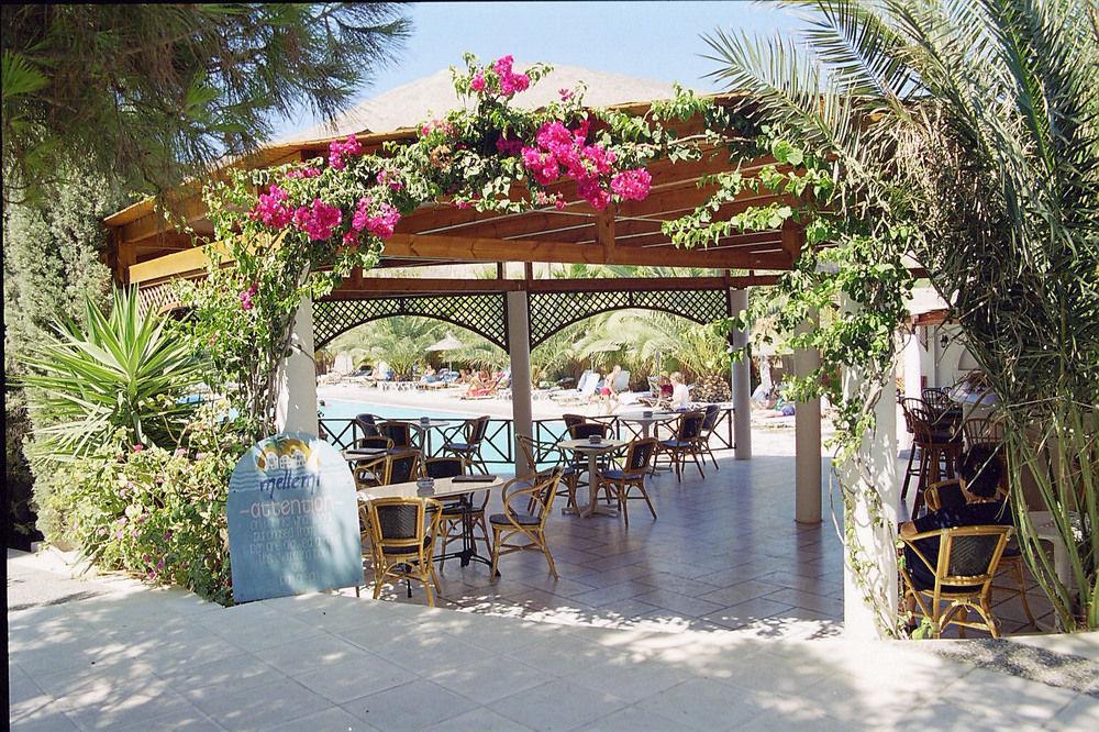 Meltemi Village Hotel Perissa  Restoran fotoğraf